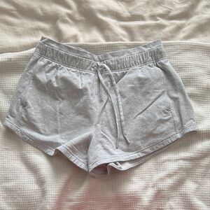 Lululemon | Women's Inner Glow HR Short 3" Heather Gray Shorts | 10